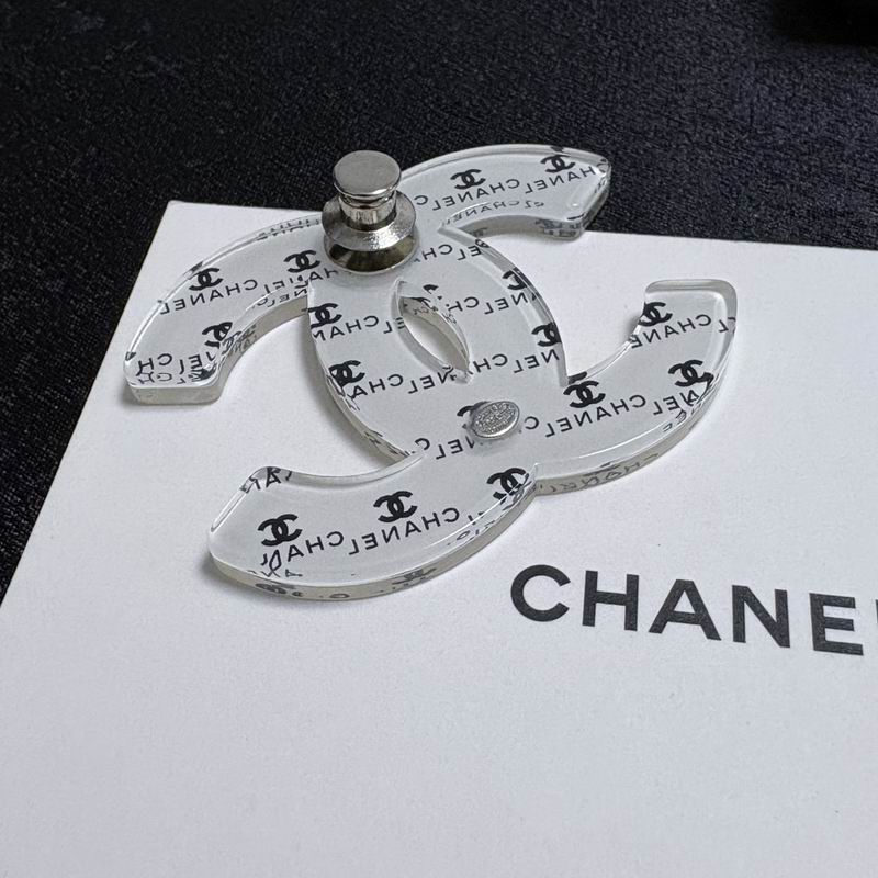 Chanel Brooch 11yxx129 (3)