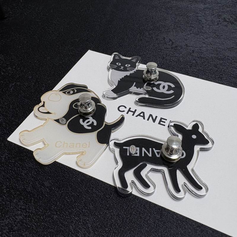 Chanel Brooch 11yxx130 (4)