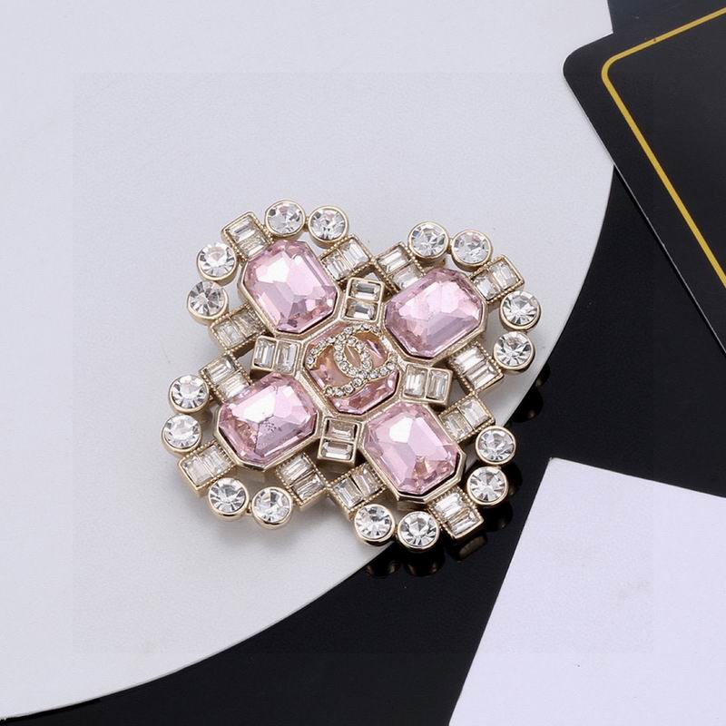 Chanel Brooch 11yxx131 (2)