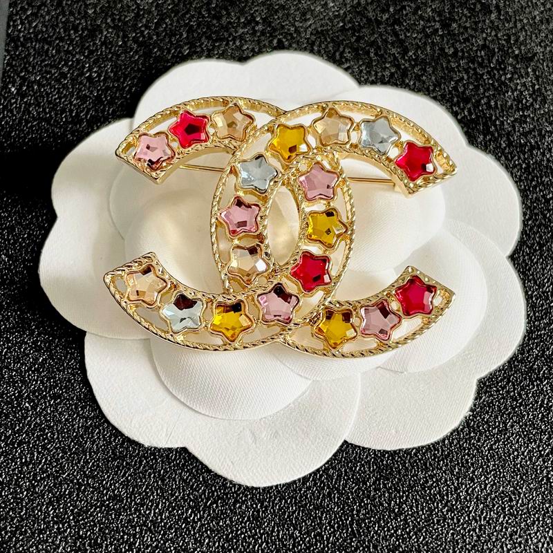 Chanel Brooch 11yxx137 (9)