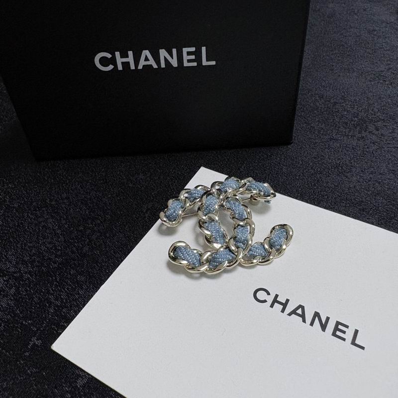 Chanel Brooch 11yxx144 (1)