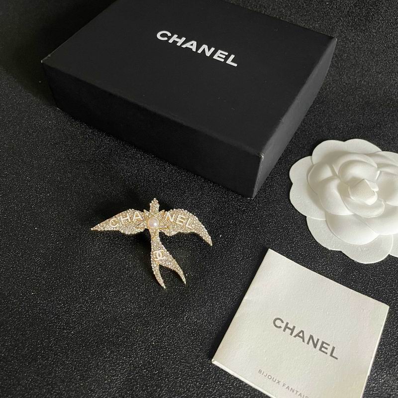 Chanel Brooch 11yxx148 (1)