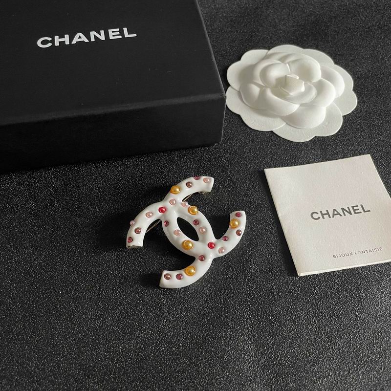 Chanel Brooch 11yxx149 (4)