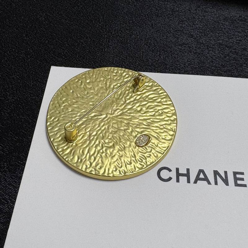 Chanel Brooch 11yxx150 (3)