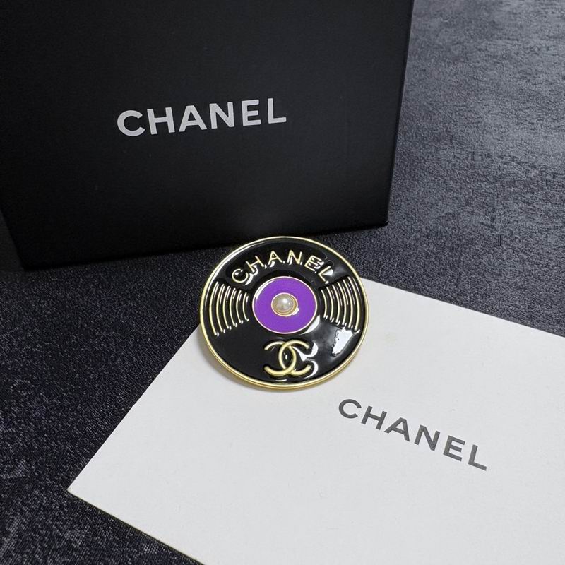 Chanel Brooch 11yxx151 (1)