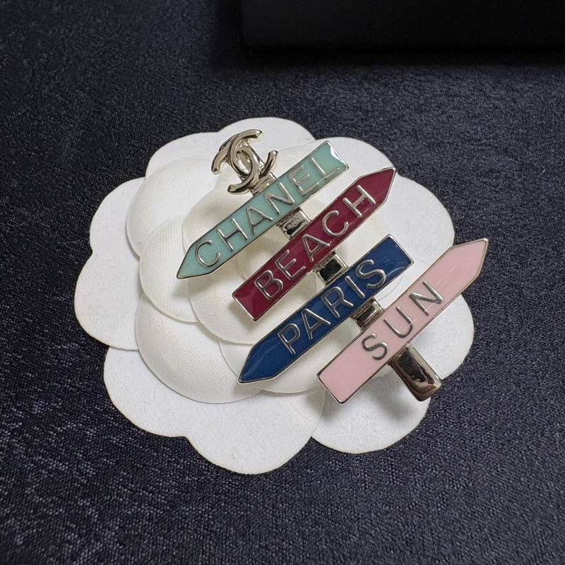 Chanel Brooch 11yxx152 (2)