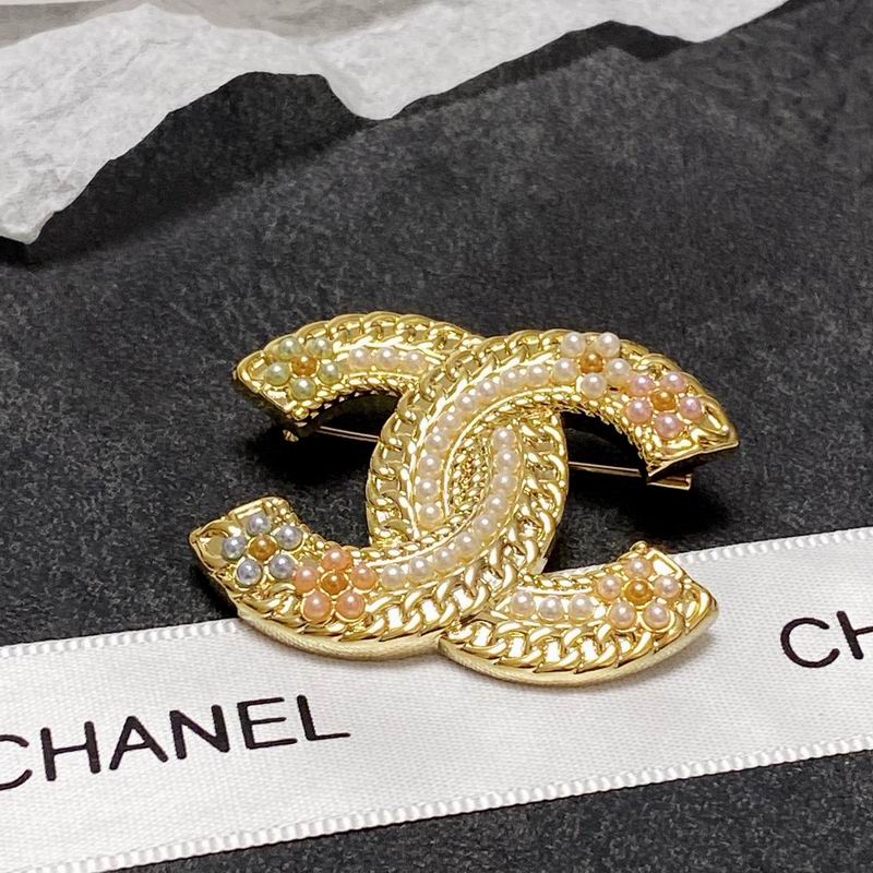 Chanel Brooch 11yxx157 (5)