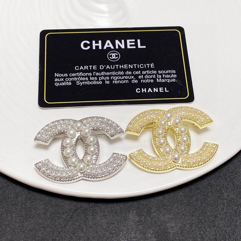 Chanel Brooch 11yxx161 (1)