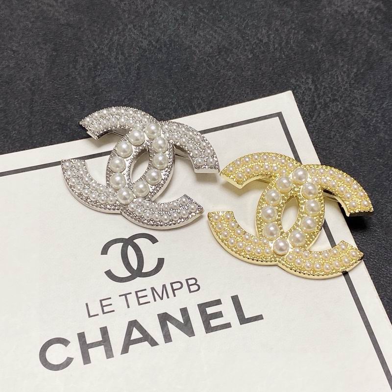 Chanel Brooch 11yxx161 (4)