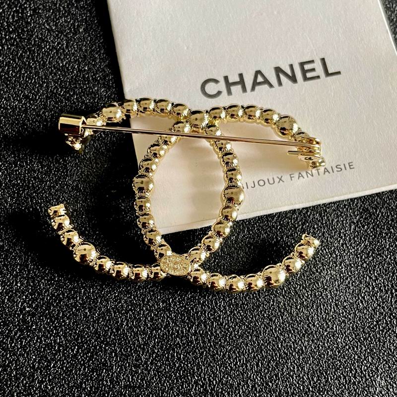 Chanel Brooch 11yxx163 (3)
