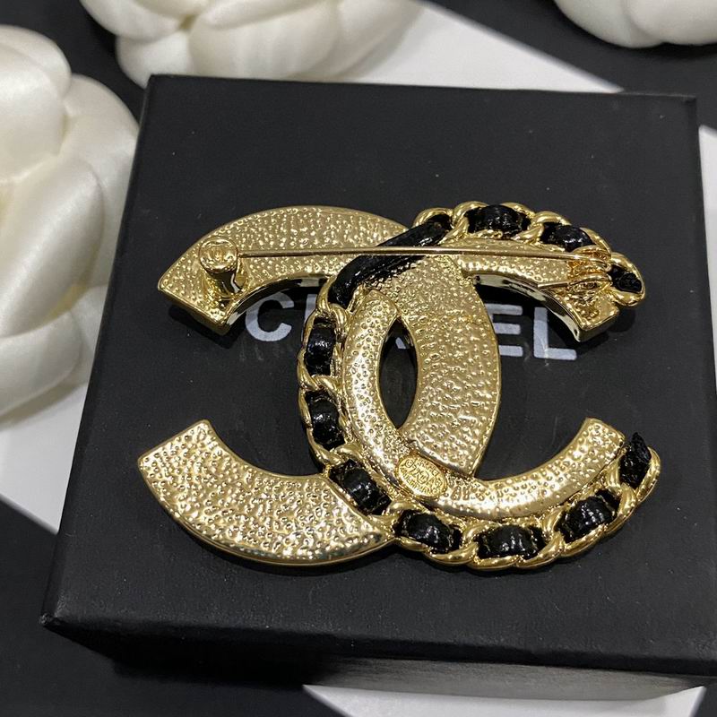Chanel Brooch 11yxx164 (4)