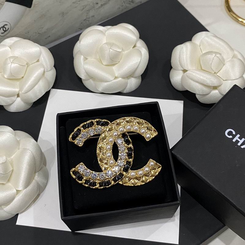 Chanel Brooch 11yxx164 (5)