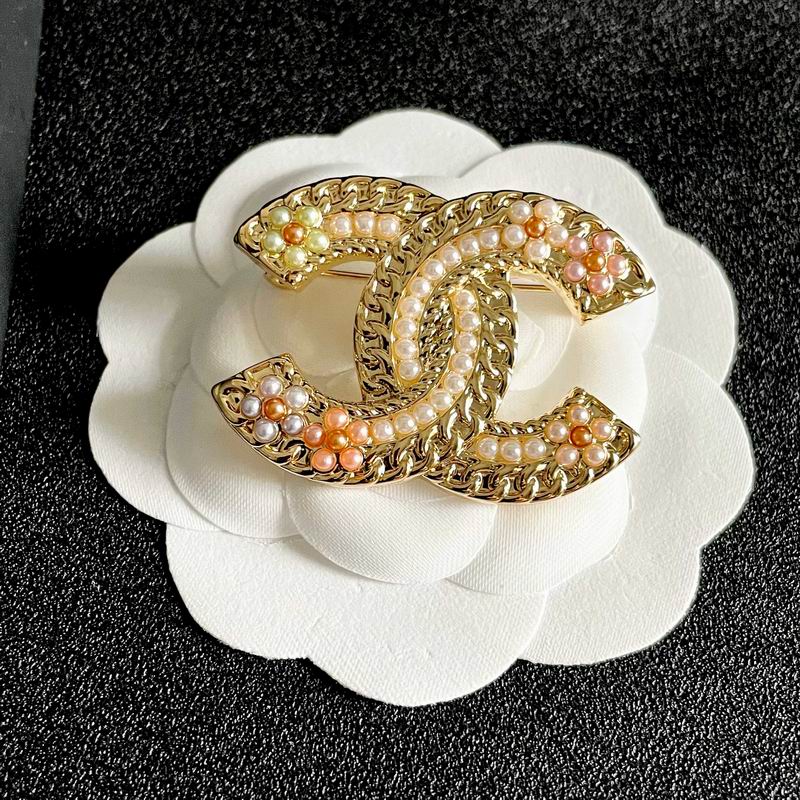 Chanel Brooch 11yxx166 (6)