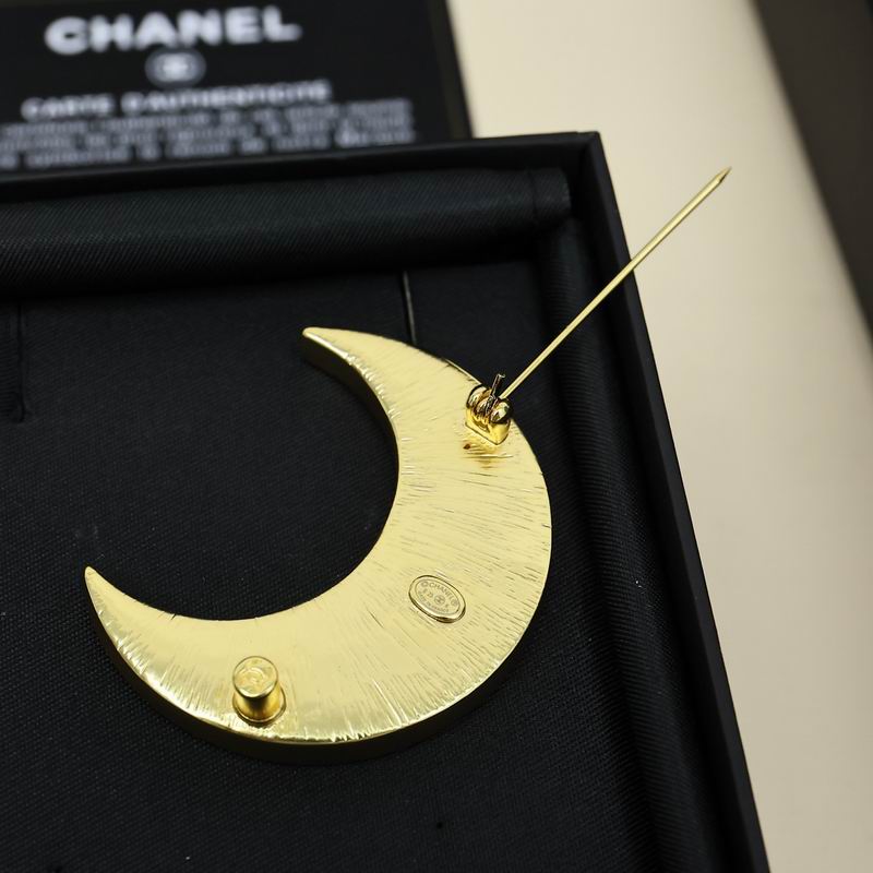 Chanel Brooch 11yxx168 (4)