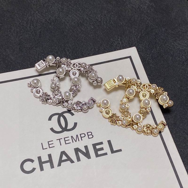 Chanel Brooch 11yxx173 (4)