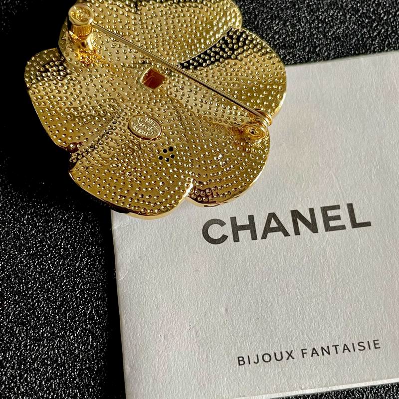 Chanel Brooch 11yxx174 (6)