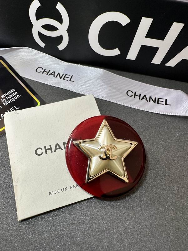 Chanel Brooch 11yxx183 (2)