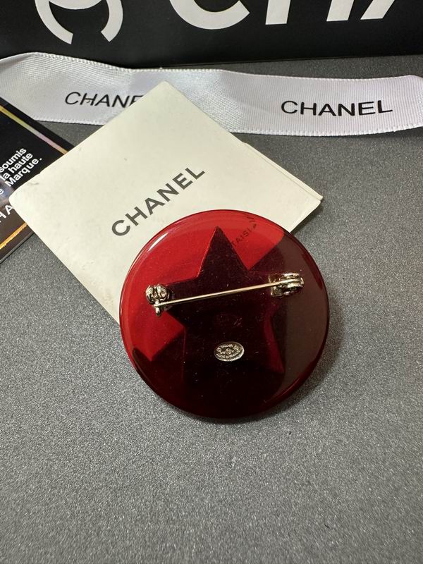 Chanel Brooch 11yxx183 (4)