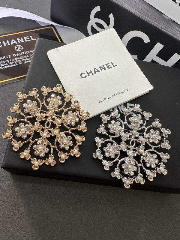 Chanel Brooch 11yxx185 (1)