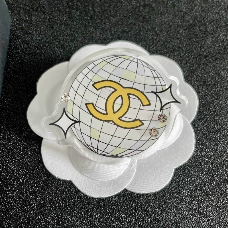 Chanel Brooch 11yxx187 (6)