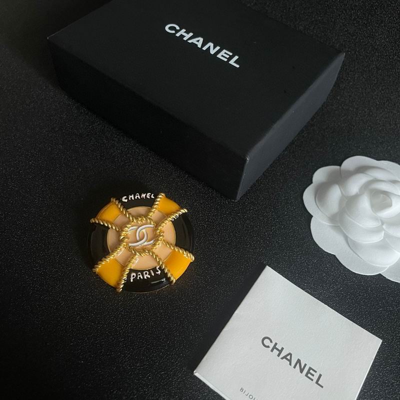Chanel Brooch 11yxx189 (1)