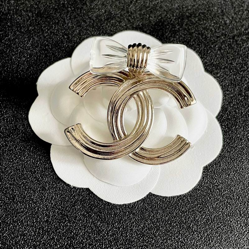 Chanel Brooch 11yxx190 (4)