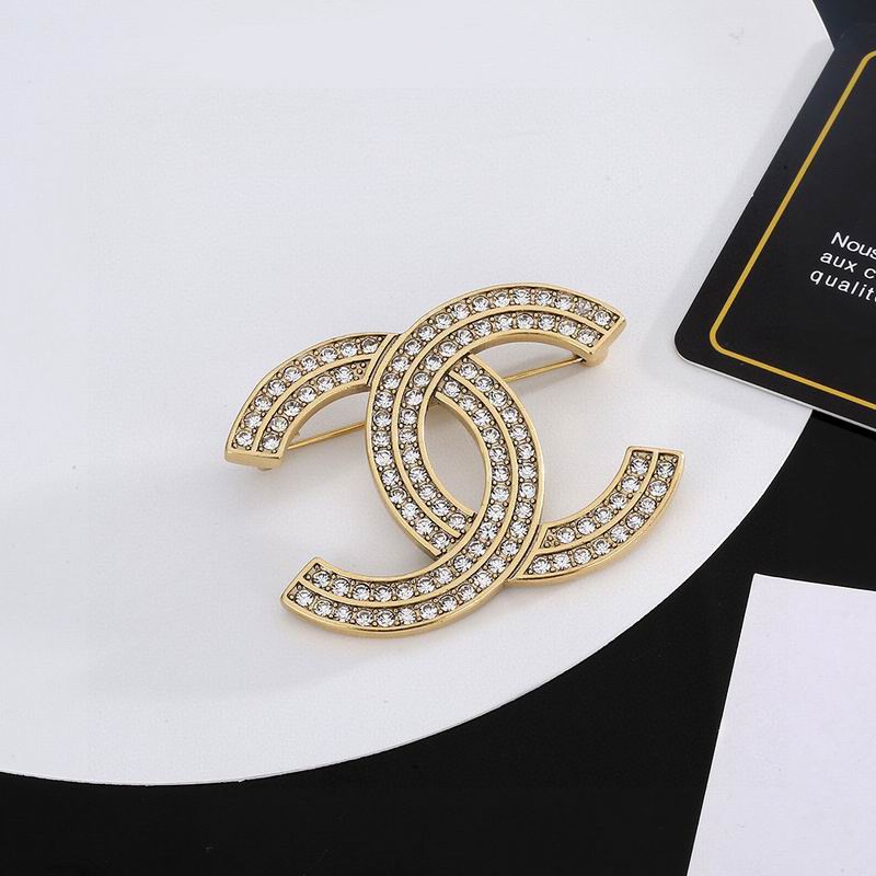 Chanel Brooch 11yxx192 (2)