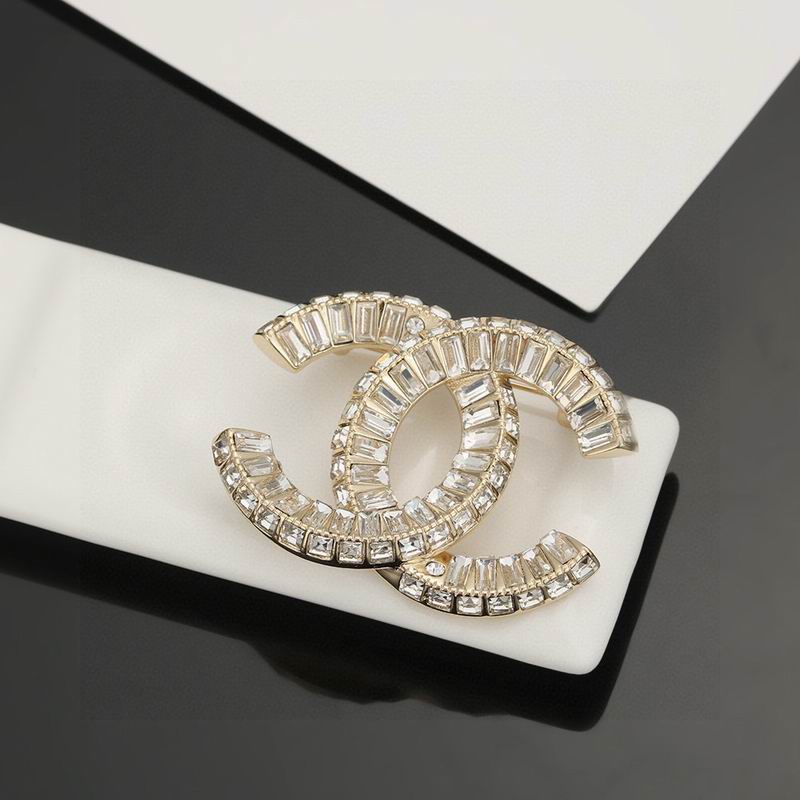 Chanel Brooch 11yxx193 (4)