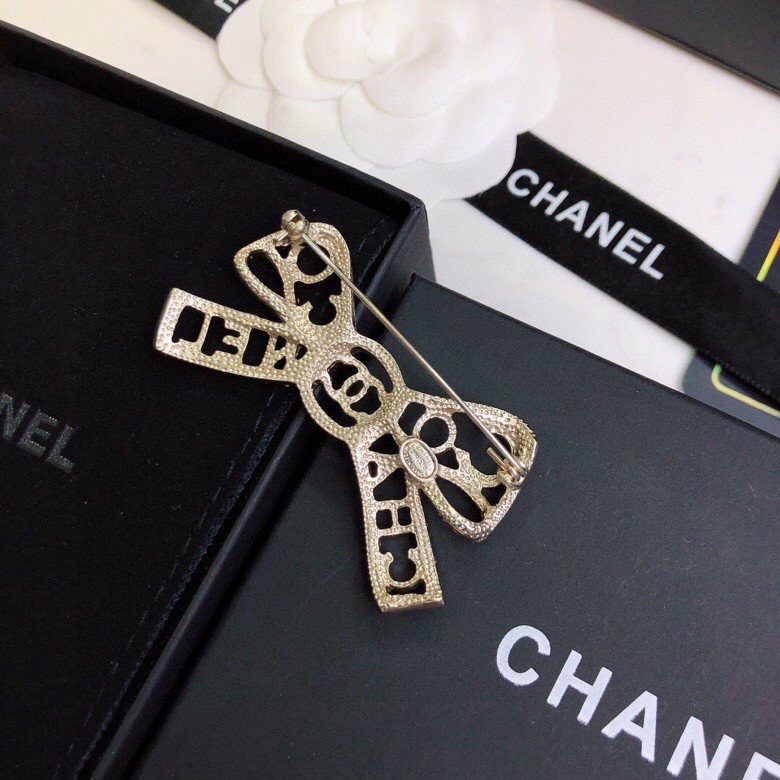 Chanel Brooch 11yxx194 (7)