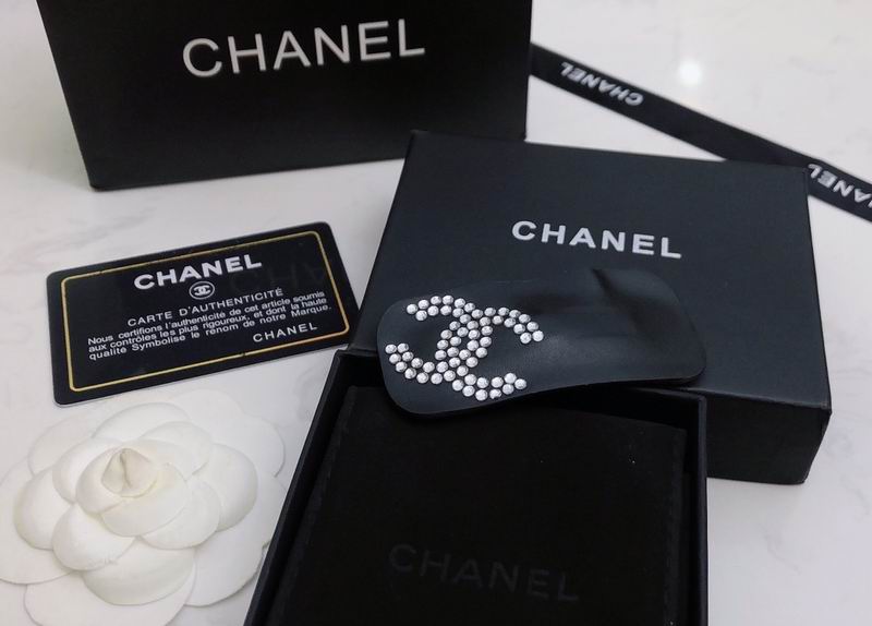 Chanel Brooch 11yxx195 (2)