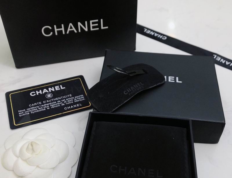 Chanel Brooch 11yxx195 (4)