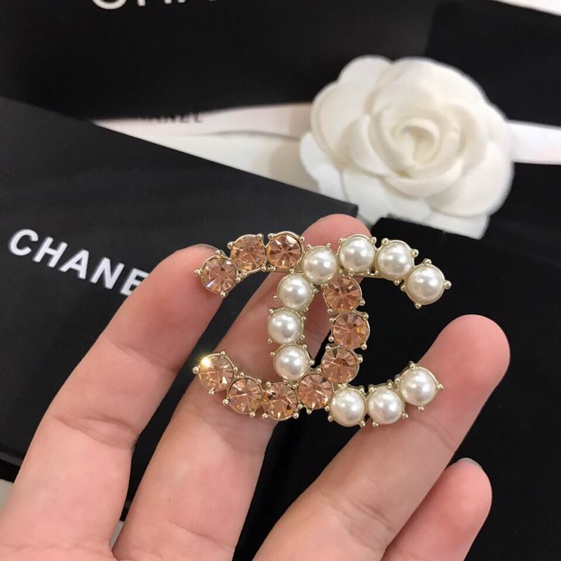 Chanel Brooch 11yxx200 (5)