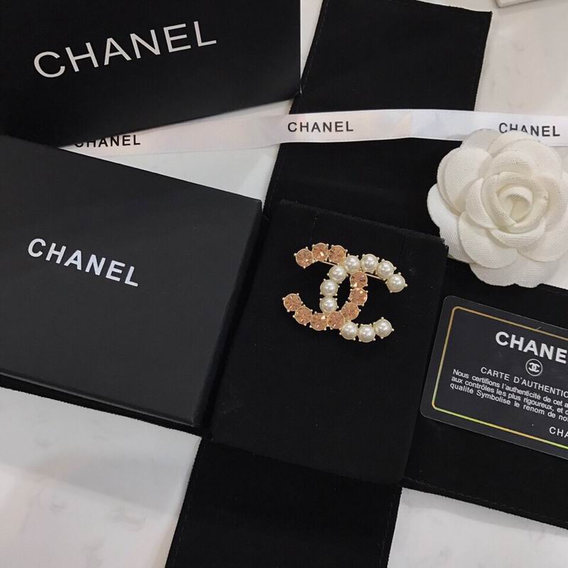 Chanel Brooch 11yxx200 (6)