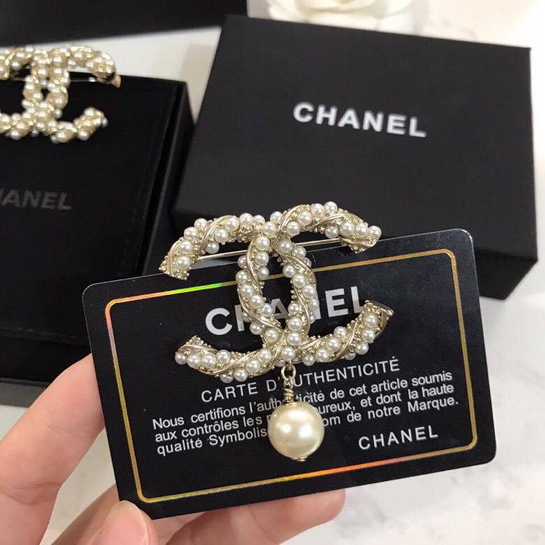 Chanel Brooch 11yxx201 (1)
