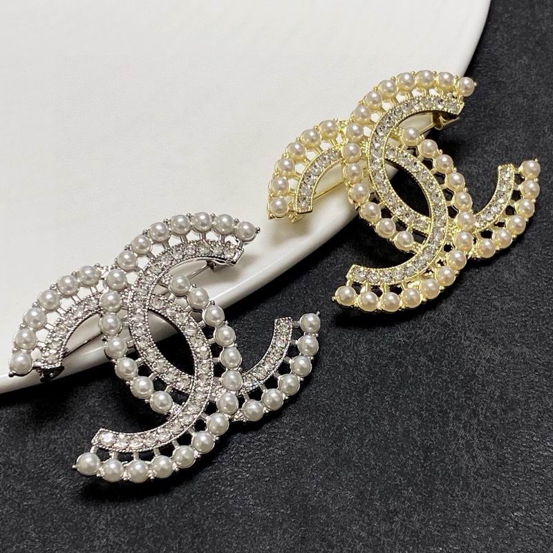 Chanel Brooch 11yxx202 (5)