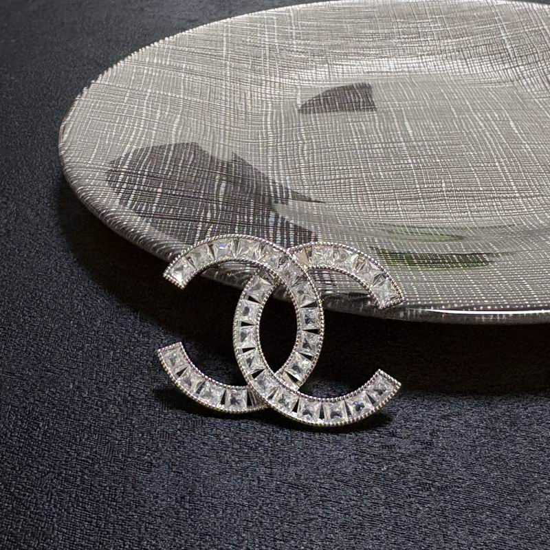 Chanel Brooch 11yxx204 (5)
