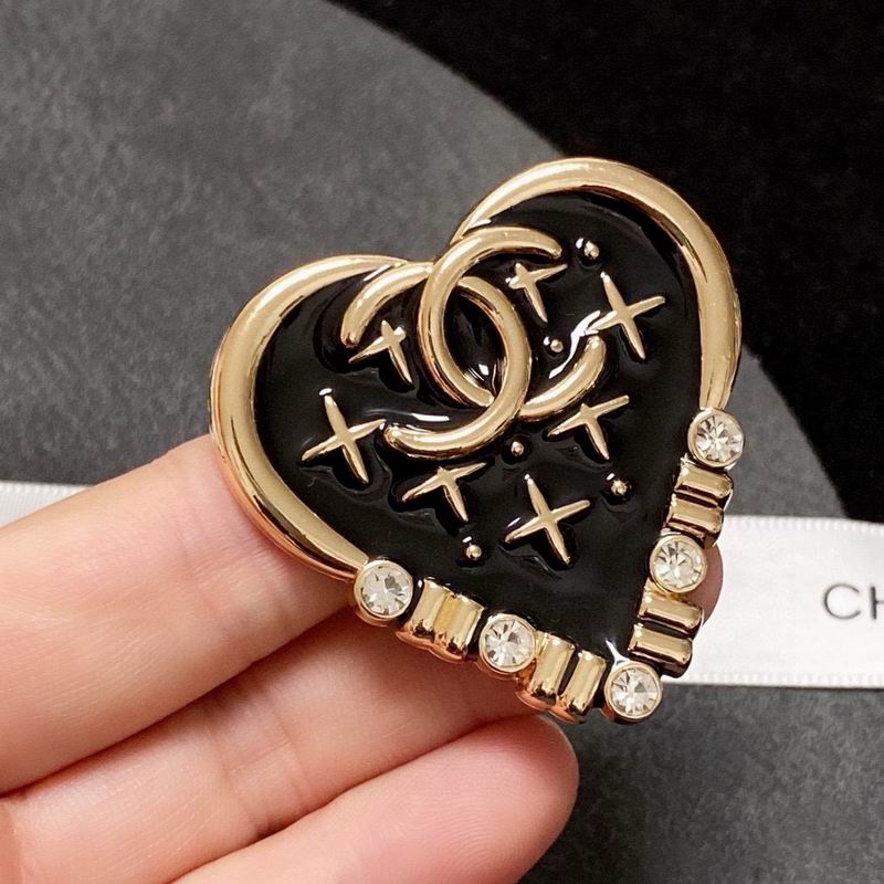 Chanel Brooch 11yxx207 (5)