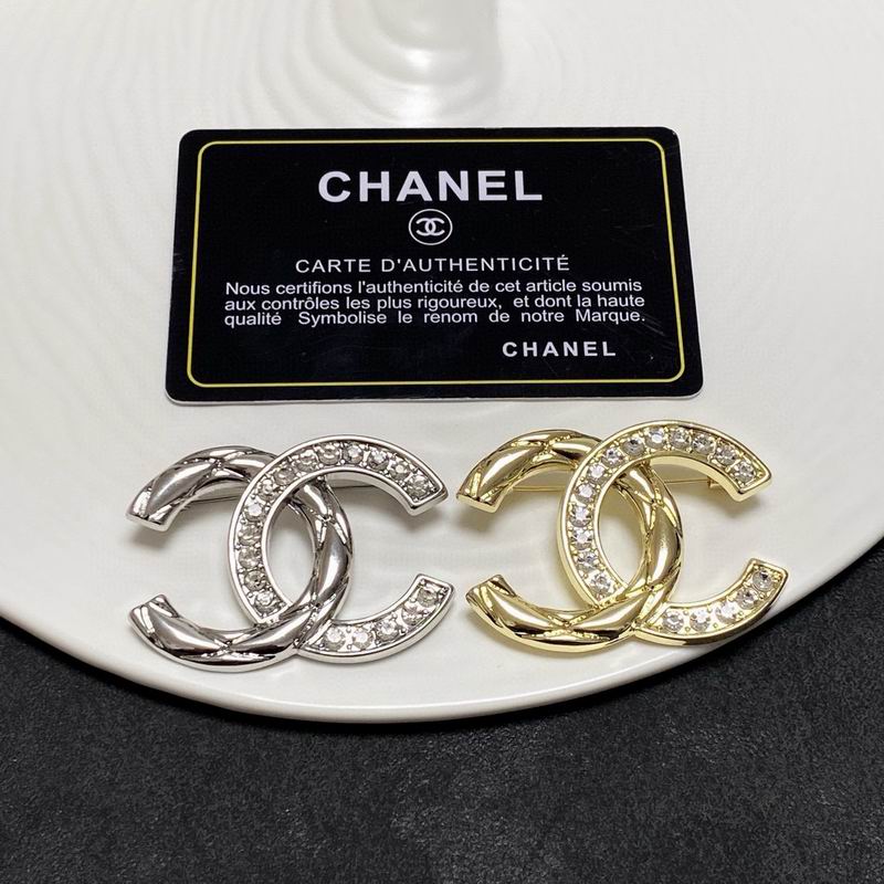 Chanel Brooch 12yxx254 (4)