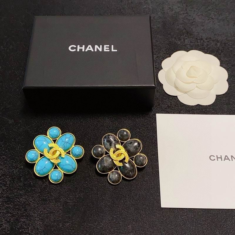 Chanel Brooch 12yxx257 (1)