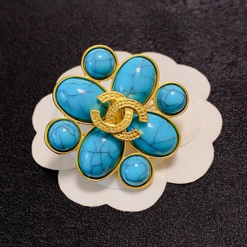 Chanel Brooch 12yxx257 (2)