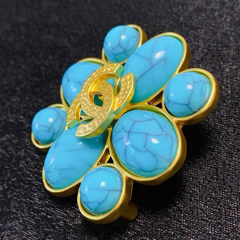 Chanel Brooch 12yxx257 (5)