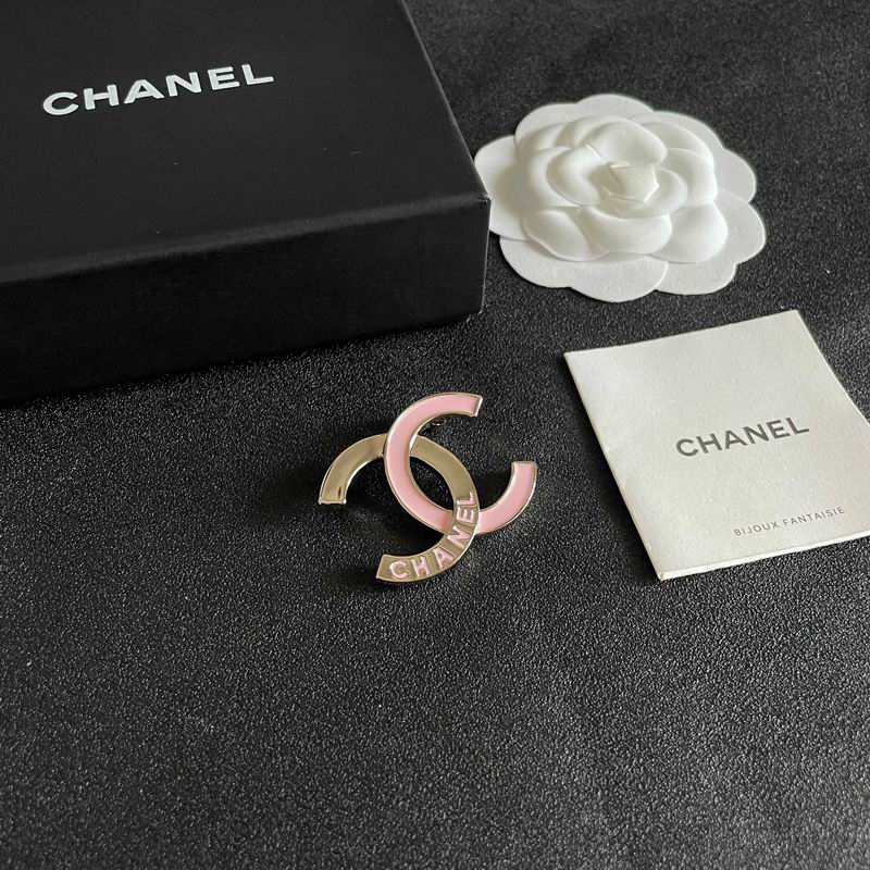 Chanel Brooch 12yxx261 (2)