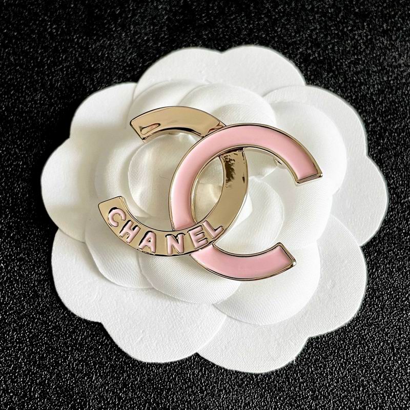 Chanel Brooch 12yxx261 (4)