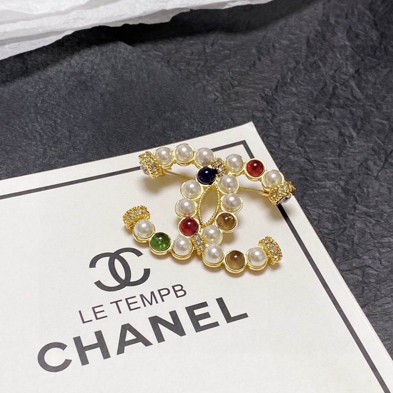 Chanel Brooch 12yxx267 (1)