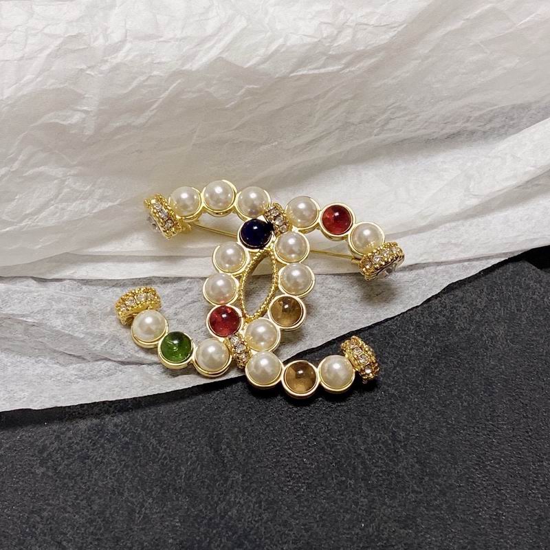 Chanel Brooch 12yxx267 (6)
