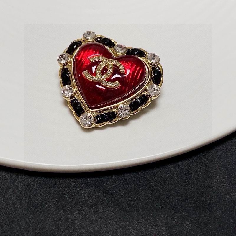Chanel Brooch 12yxx268 (1)