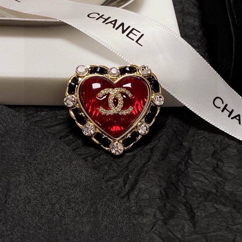 Chanel Brooch 12yxx268 (7)