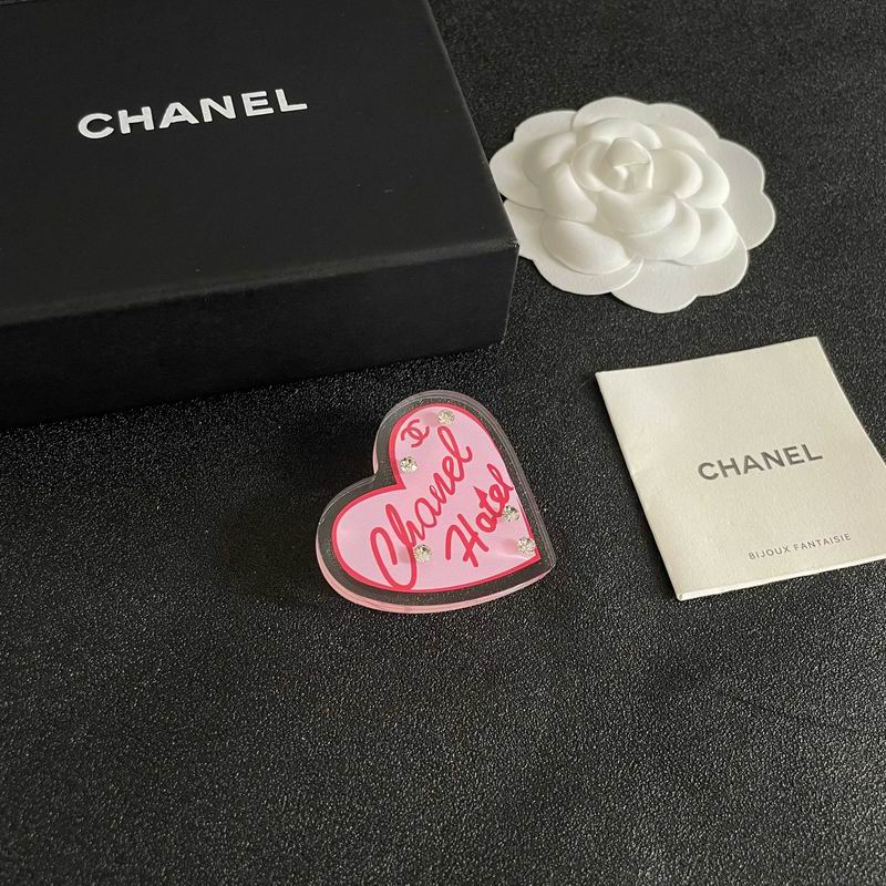 Chanel Brooch 12yxx284 (2)
