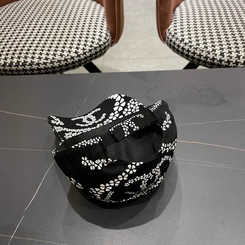 Chanel Cap (580)