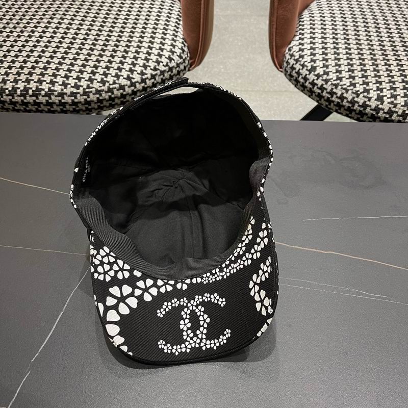 Chanel Cap (581)